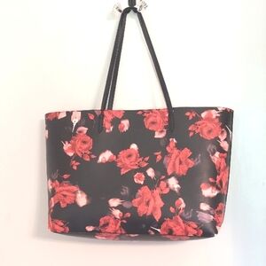 Victorias Secret‎ Tote Bag, Vintage Roses Pattern, Classic, Clean, Red Interior